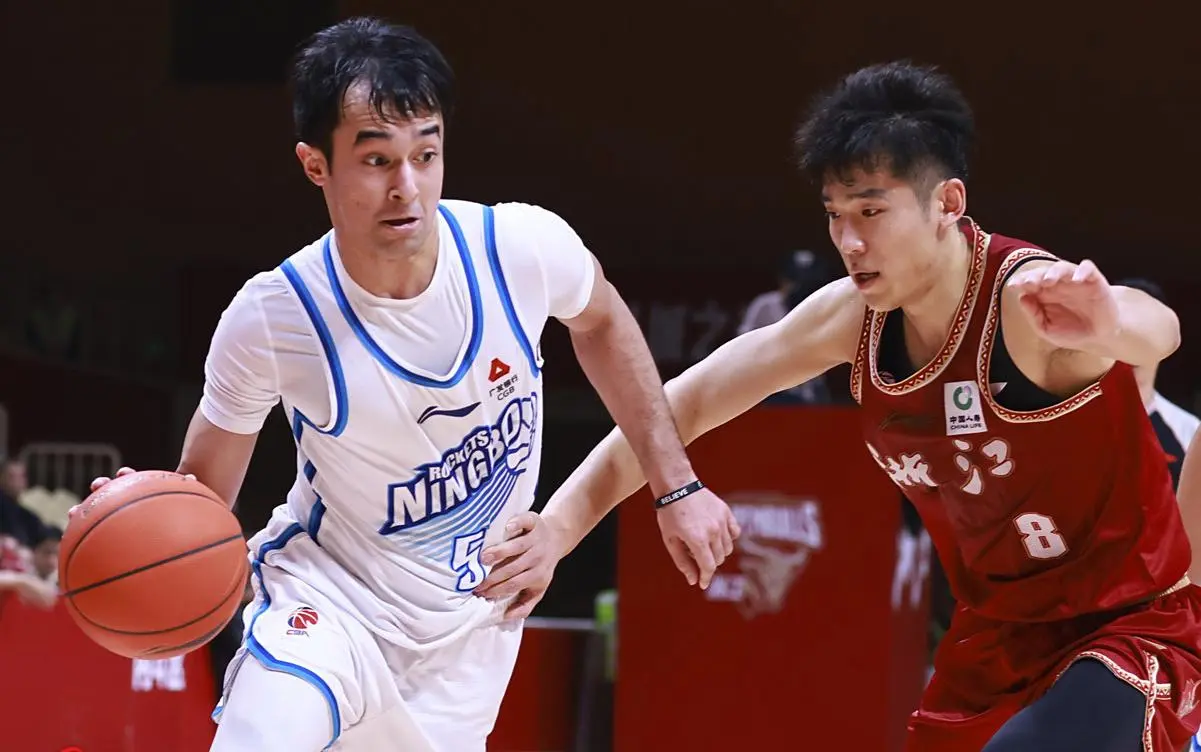 没有阿的江, 直到现在合, 广东队是在