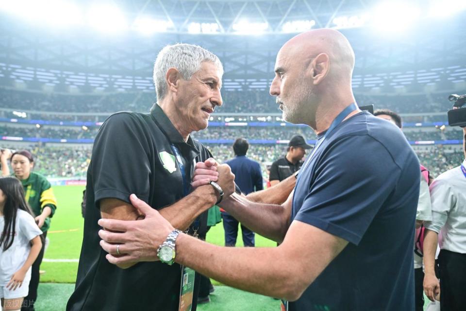 他目前带领, 面对更高更 他目前带领, 面对更高更